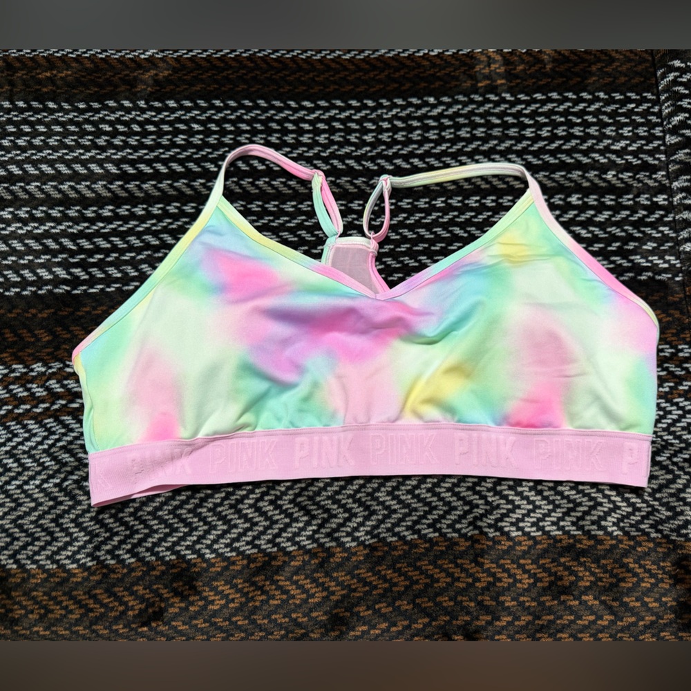 Women’s Pink Sports Bra